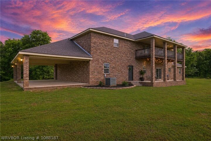 Property Photo:  100712 S 4790 Road  OK 74948 