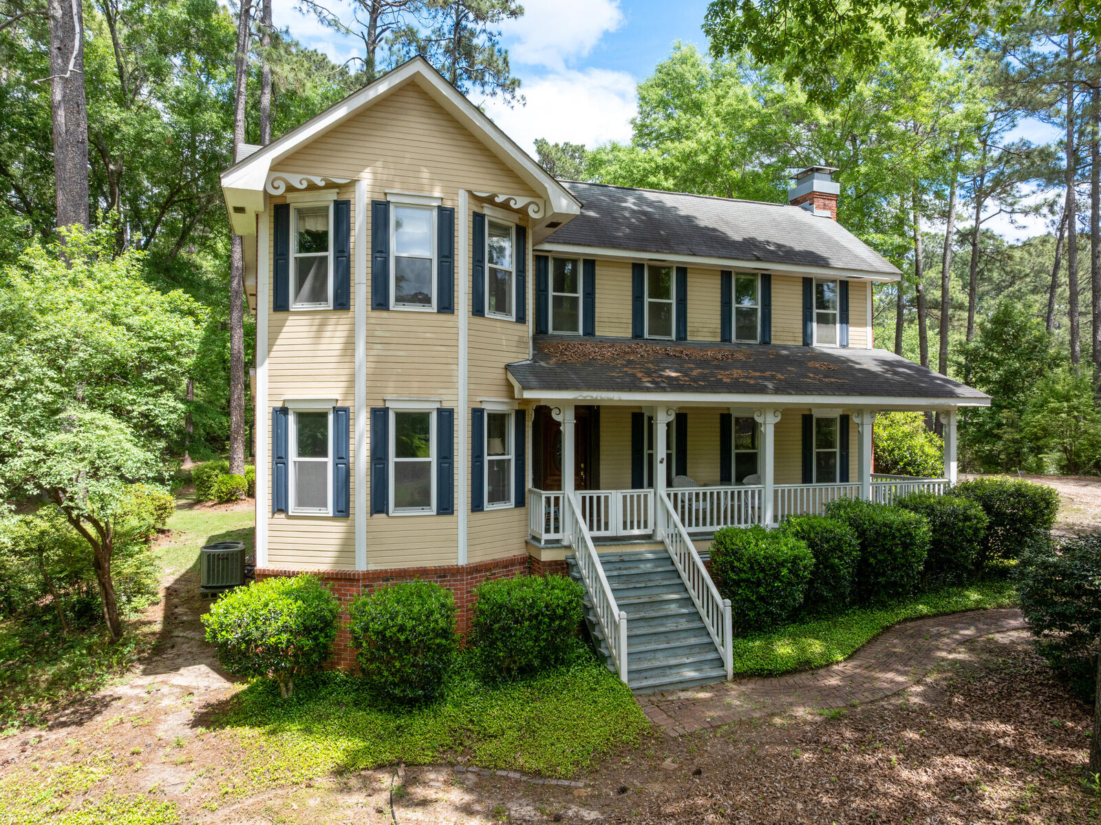 Property Photo: 310 Shadow Wood Dr. MS 39402