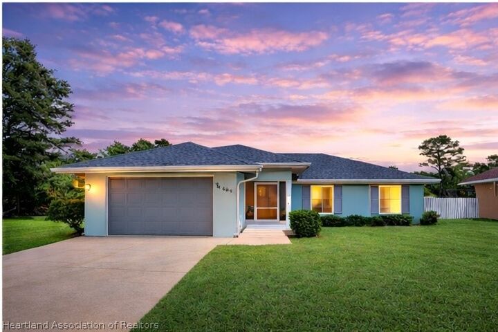 Property Photo:  4108 Garienda Avenue  FL 33872 