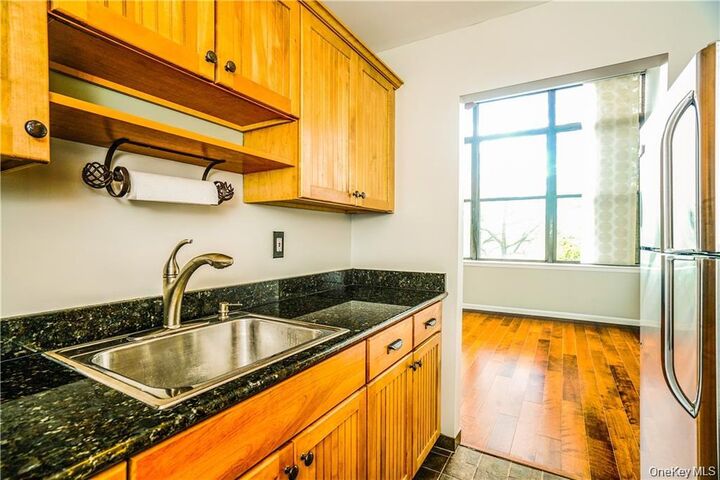 Property Photo:  85 McKinley Avenue A2-7  NY 10606 