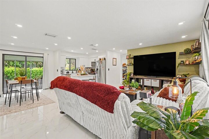 Property Photo:  73 Cardinal Drive  FL 33917 