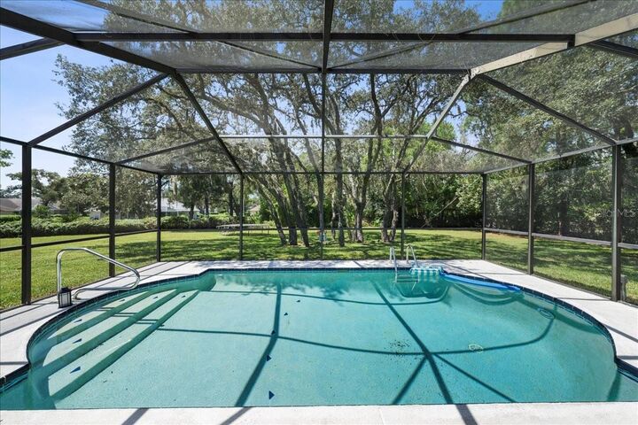 Property Photo: 211 Forest Wood Court FL 34609