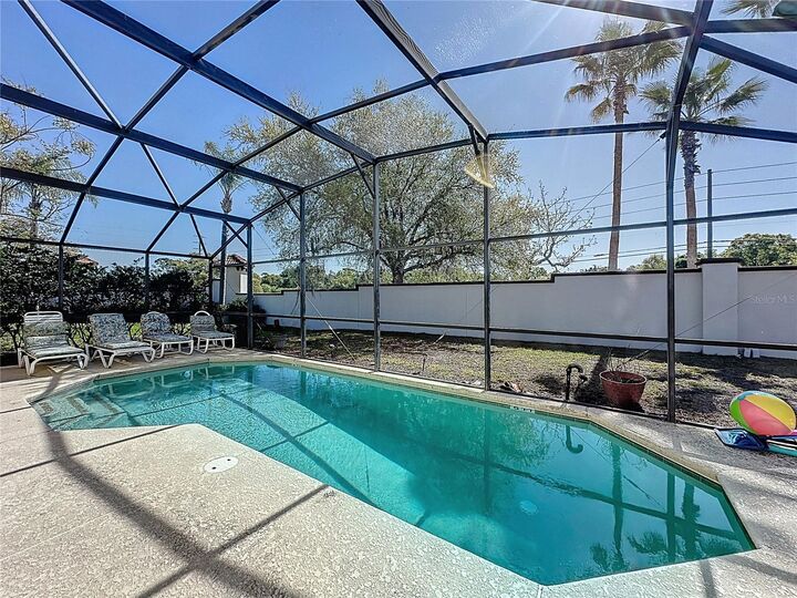 Property Photo: 110 Rubino Drive FL 33837