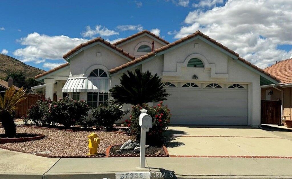 Property Photo:  27335 Uppercrest Court  CA 92586 