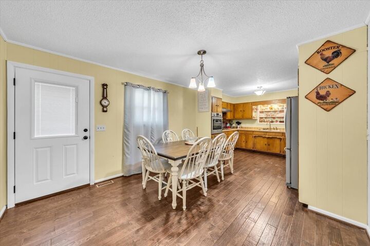 Property Photo: 321 Goodridge Rd TN 37190