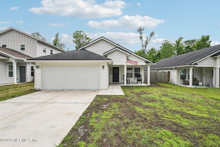 Property Photo:  4183 Pine Road  FL 32065 