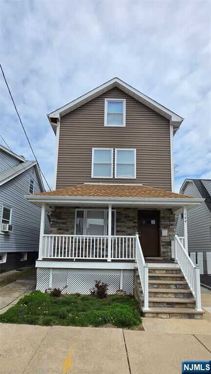 Property Photo:  144 Silleck Street  NJ 07013 
