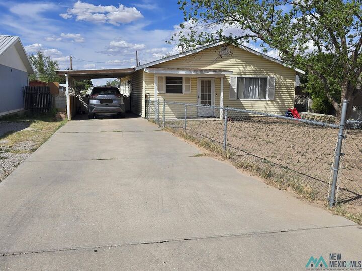 Property Photo:  2422 Avenue B  NM 88220 