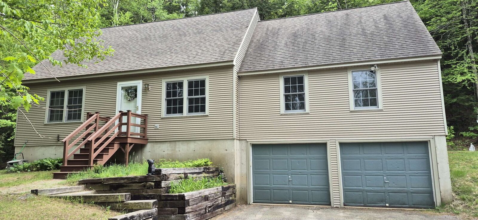 Property Photo:  229 Valley Road  NH 03855 
