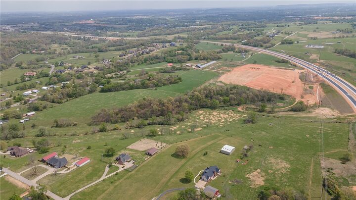 Property Photo: 1829 Brush Creek Road AR 72762