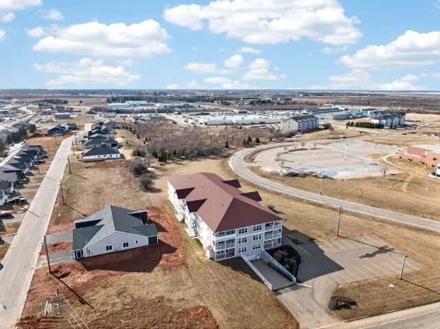 Property Photo:  516 Macewen Road #306  PE C1N 0J6 