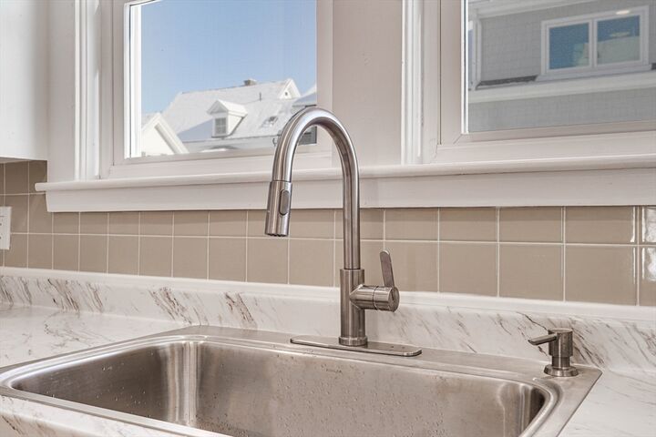 Property Photo:  11 Willow Ave 2  MA 01970 