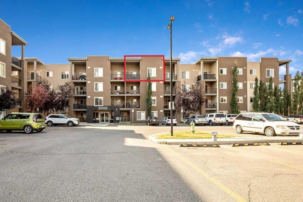 Property Photo: 403 Mackenzie Way SW 9410 AB T4B 3V7