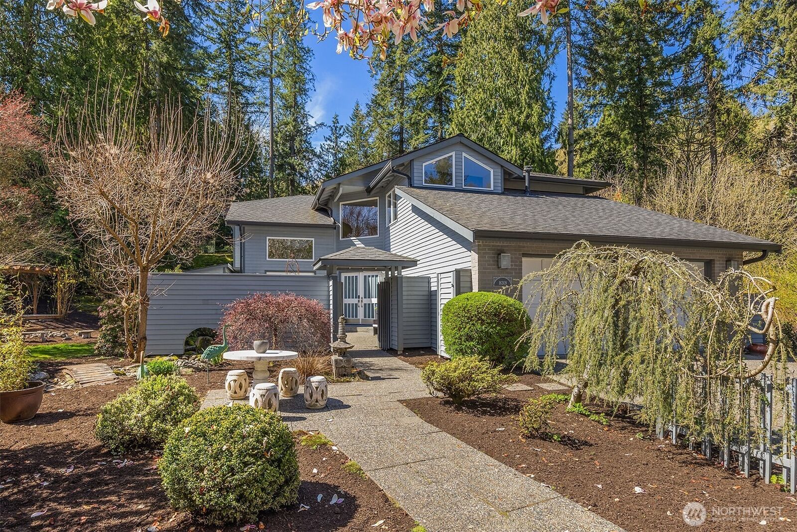 Property Photo: 16309 110th Avenue NE WA 98011