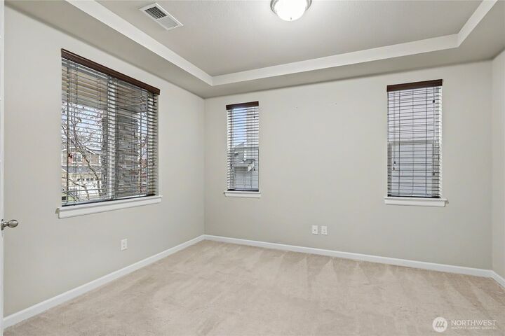 Property Photo:  6013 S 302nd Street  WA 98001 