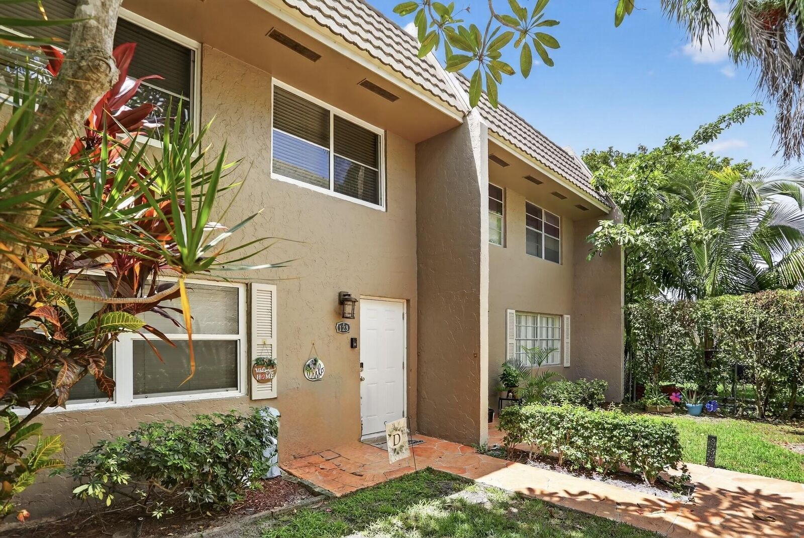 Property Photo:  9050 NW 28th Street 123  FL 33065 