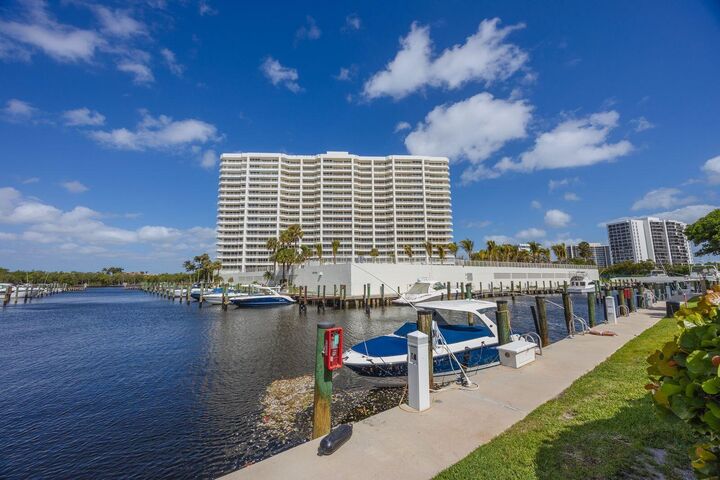 Property Photo:  4201 N Ocean Boulevard 604  FL 33431 