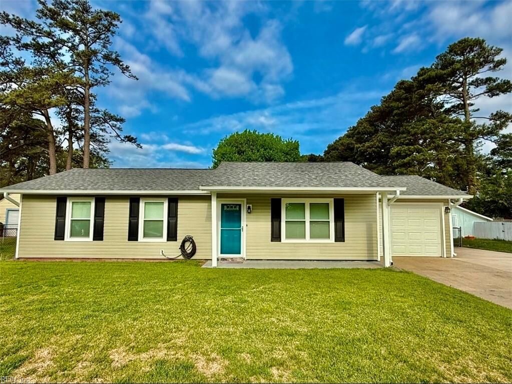 Property Photo:  3720 Burr Ln  VA 23703 