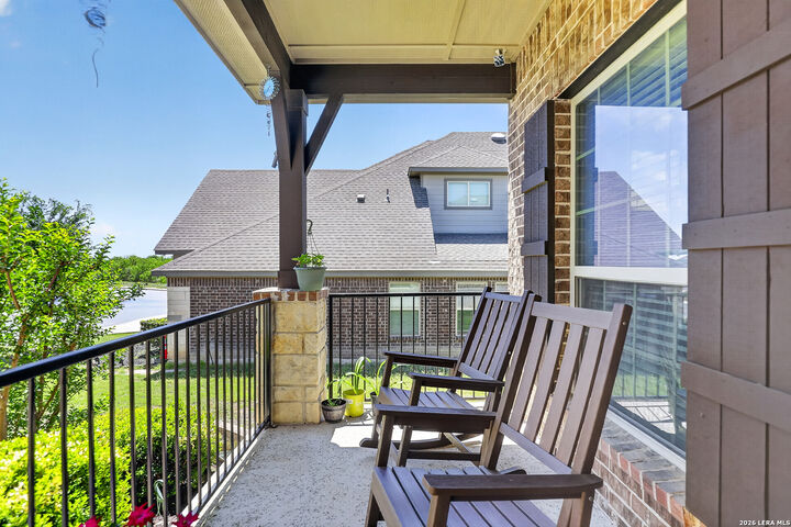 Property Photo:  8915 Monument Parke  TX 78254 