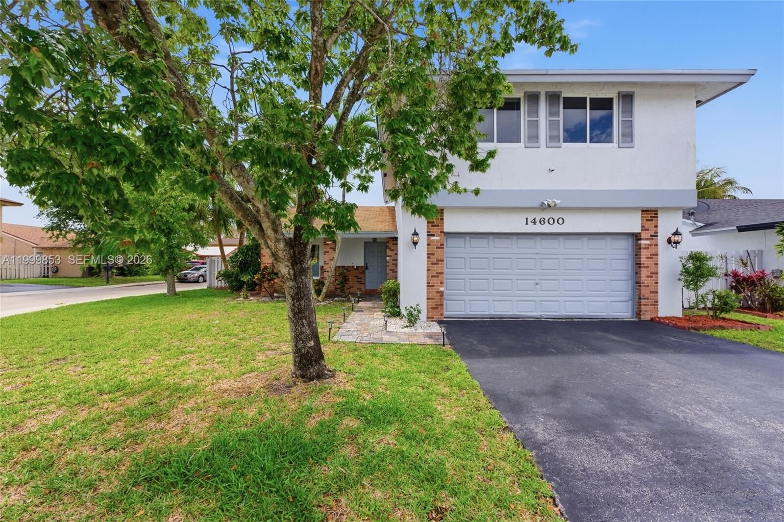 Property Photo:  14600 Ashland Pl  FL 33325 