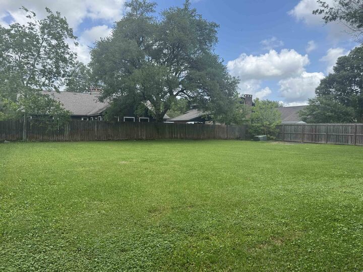 Property Photo:  5970 Tangledahl  TX 77706 