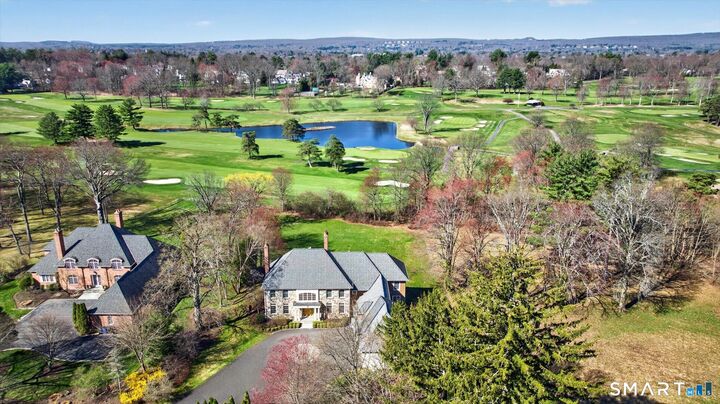 Property Photo:  7 Winhall Lane  CT 06117 