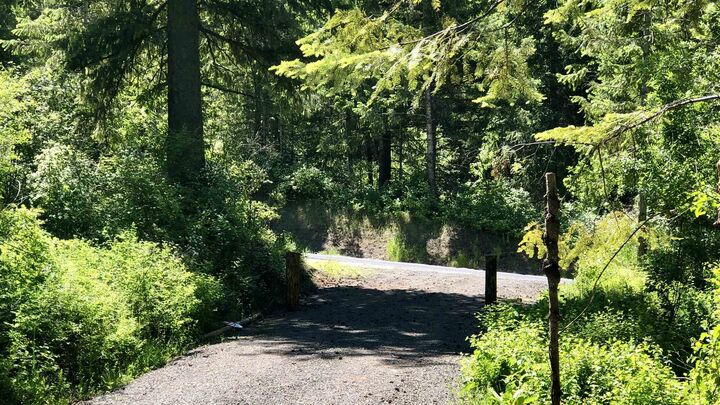 Property Photo: S Swenson Rd WA 99006