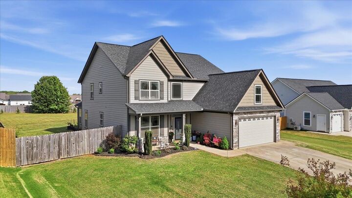 Property Photo:  213 Creekside Farms Way  SC 29334 