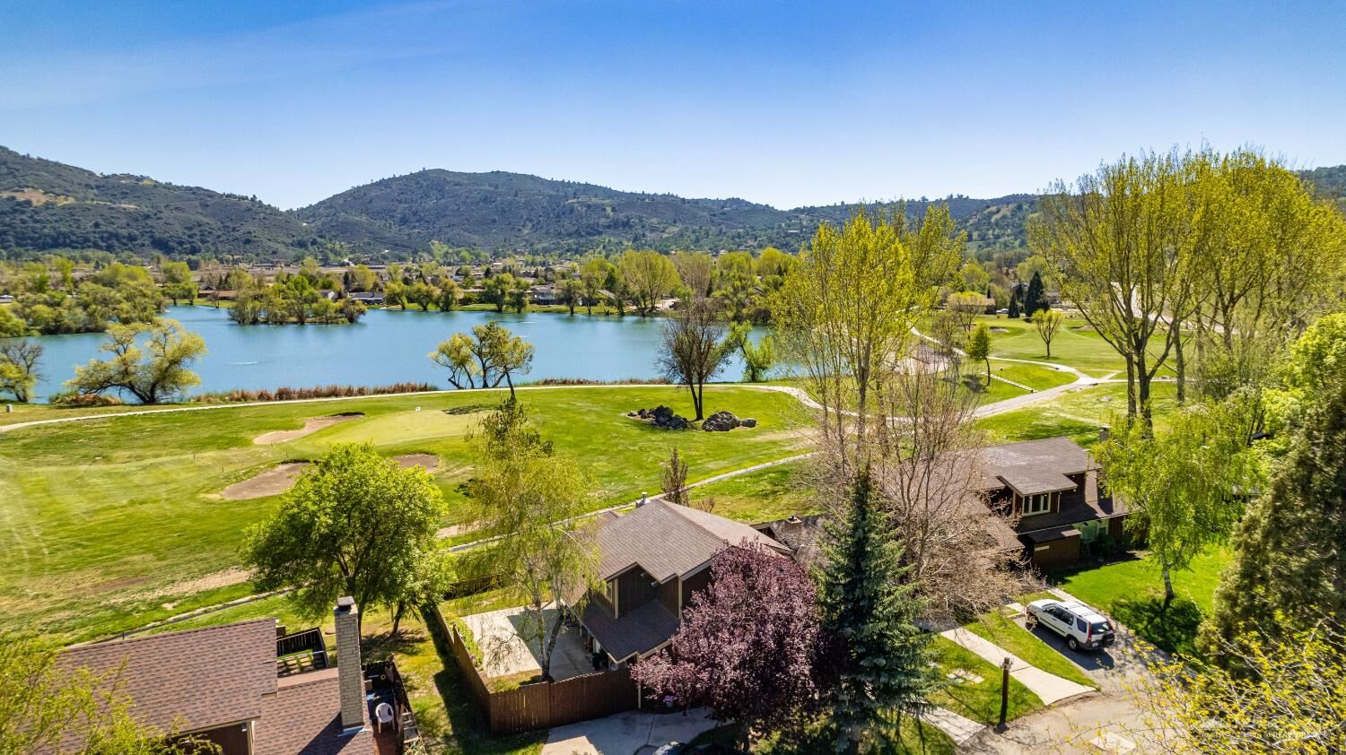 Property Photo: 53 Meadow Lakes Drive CA 93561