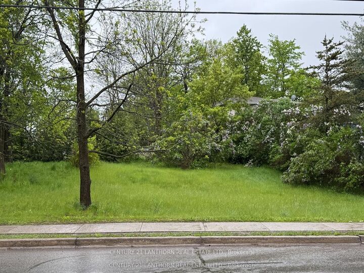 Photo de la propriété:  0 St Lawrence Street W  ON K0K 2K0 