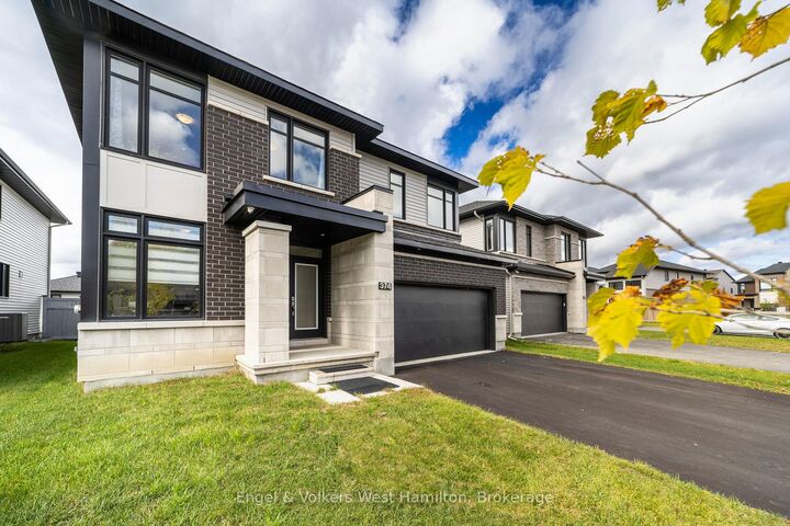 374 Big Dipper Street — photo 1