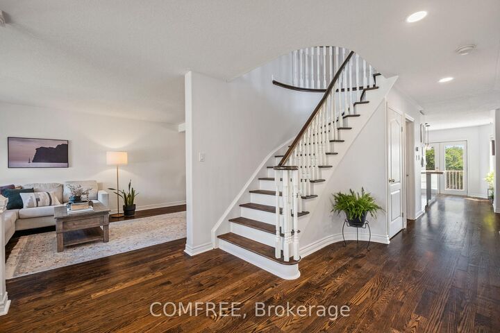 Property Photo:  31 Metcalfe Drive  ON L3Z 3C8 