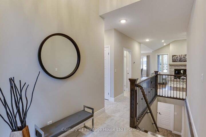 Property Photo: 114 Beech Boulevard ON N4G 5S1