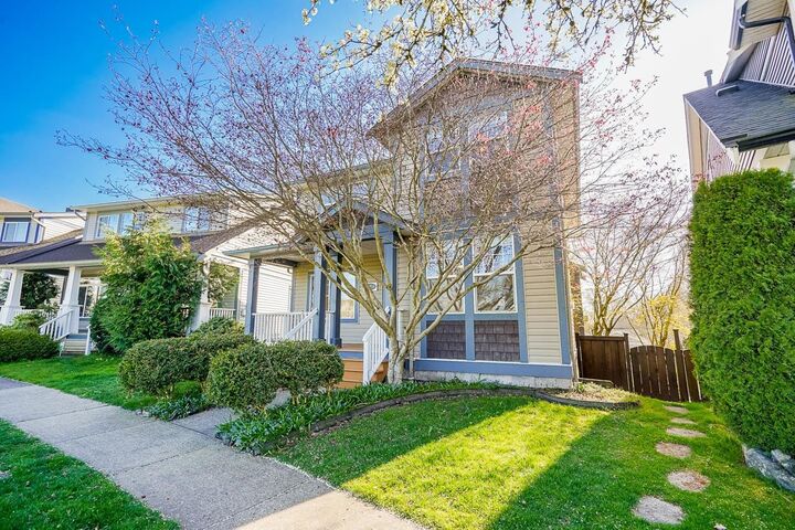Property Photo: 36016 Shadbolt Avenue BC V3G 3E6