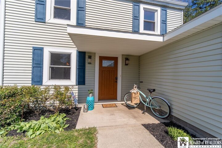 Property Photo: 5 Sunnyside Avenue NY 14712