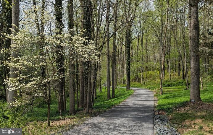 Property Photo: 7190 Mink Hollow Road MD 20777