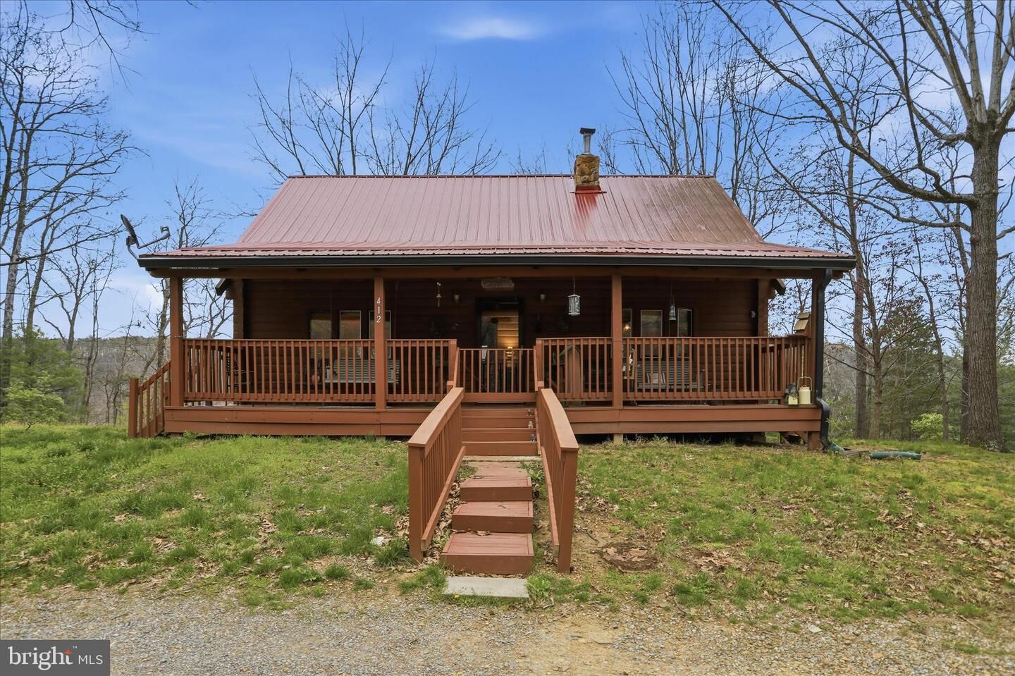 Property Photo: 412 Hideaway Lane WV 25411