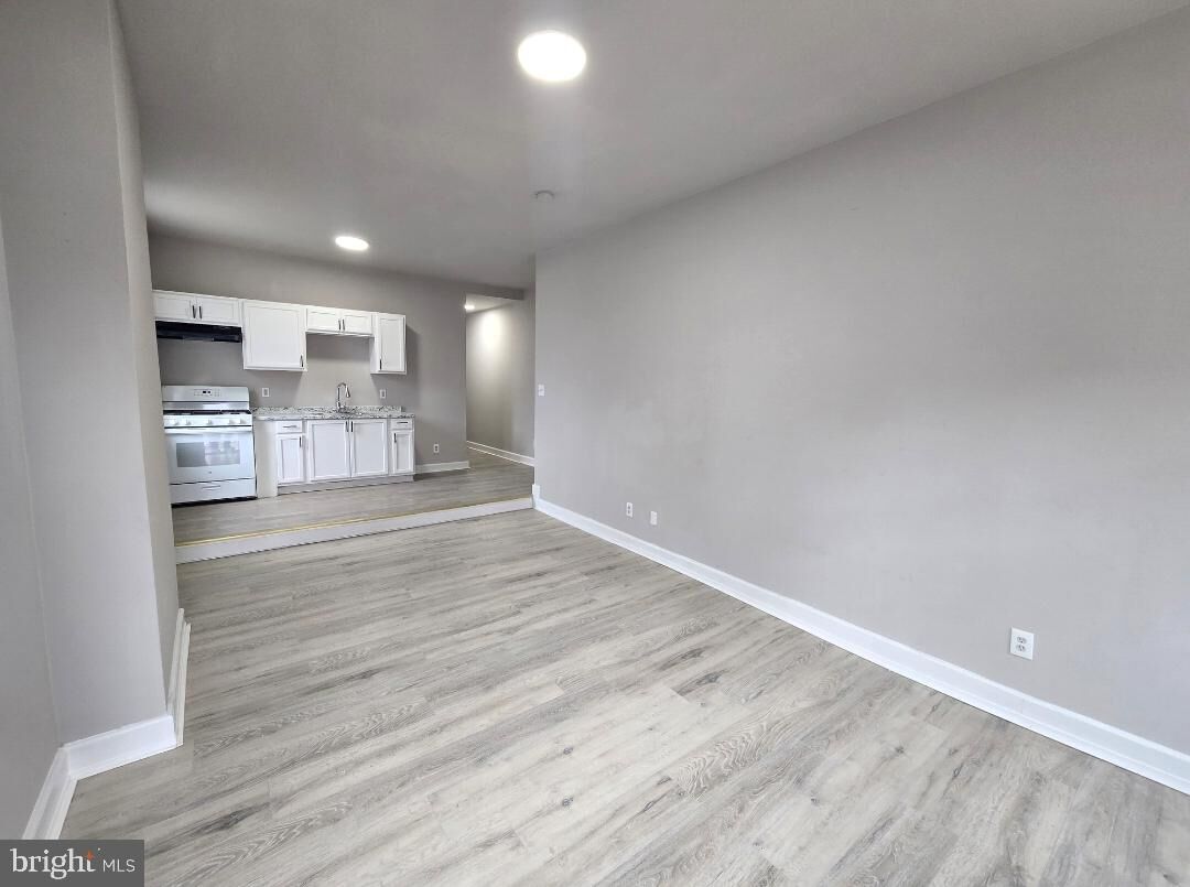 Property Photo: 5515 Haverford Avenue 17 1st Fl PA 19139