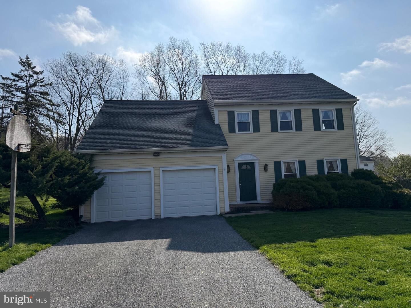 Property Photo:  1037 Signal Hill Lane  PA 17601 