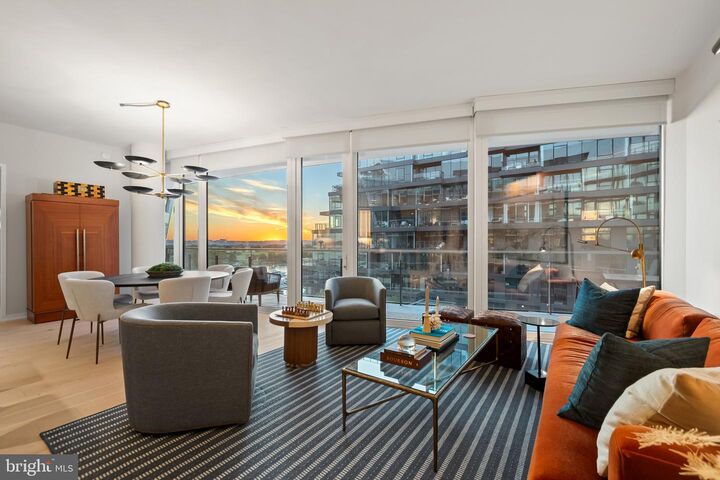 Property Photo:  601 Wharf Street SW 806  DC 20024 