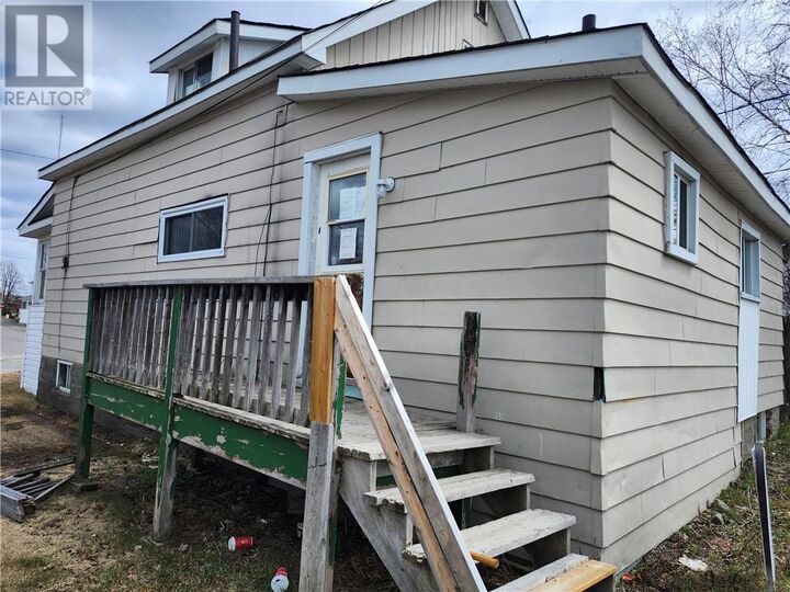 Property Photo:  67 Young Street  ON P0M 1H0 