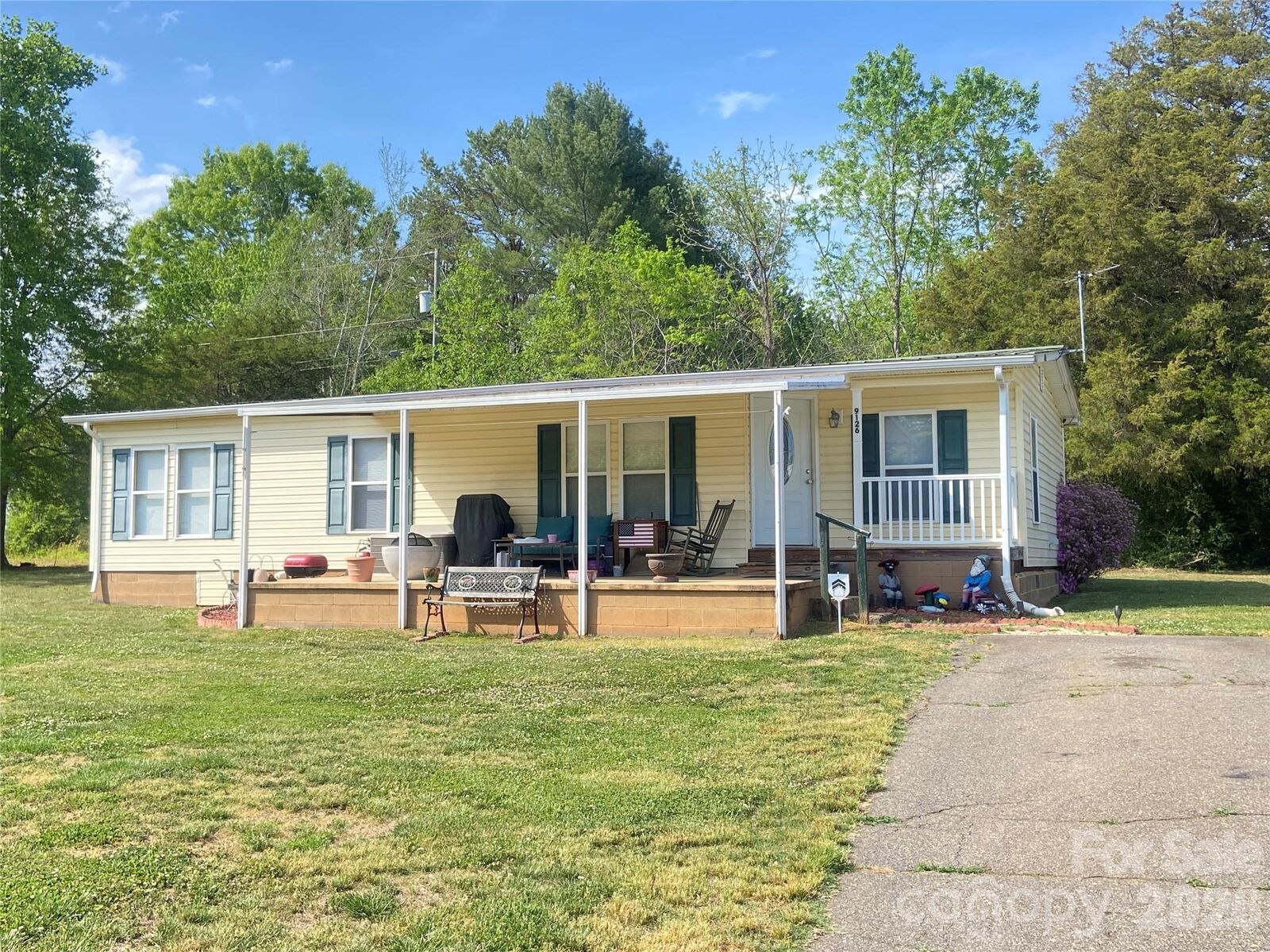 Property Photo:  9126 Mockingbird Lane  NC 28601 