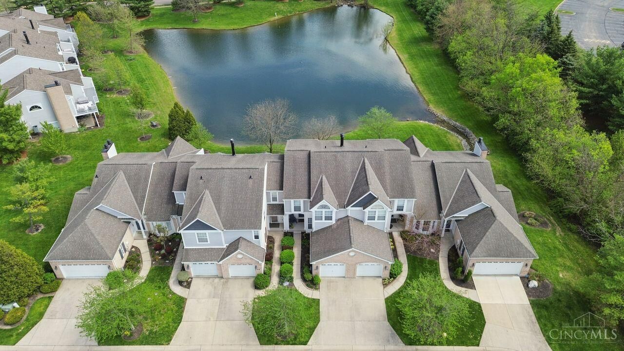 Property Photo:  4189 Lakeknoll Drive  OH 45040 