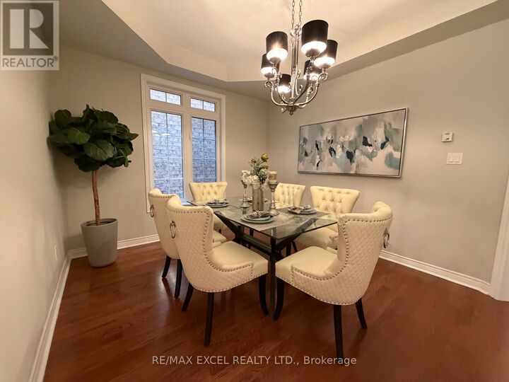 Property Photo:  450 Worthington Avenue 3  ON L4E 0E5 