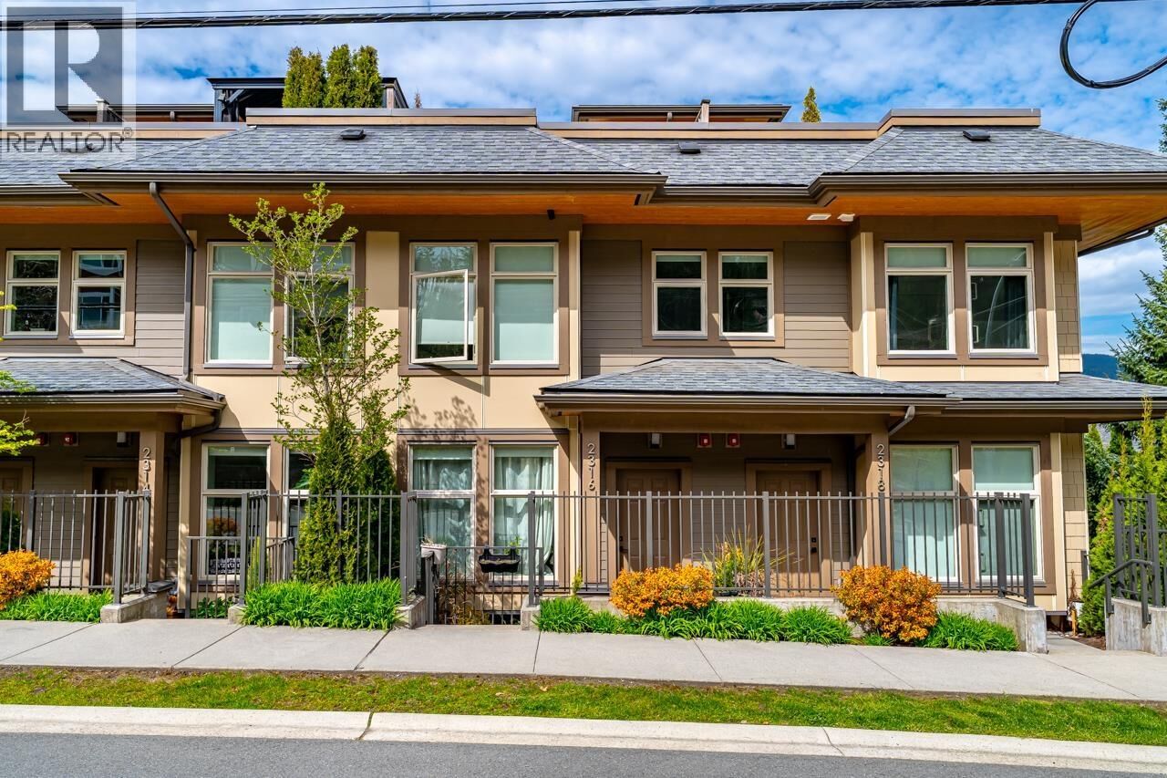 Property Photo:  2316 St Andrews Street  BC V3H 2A8 