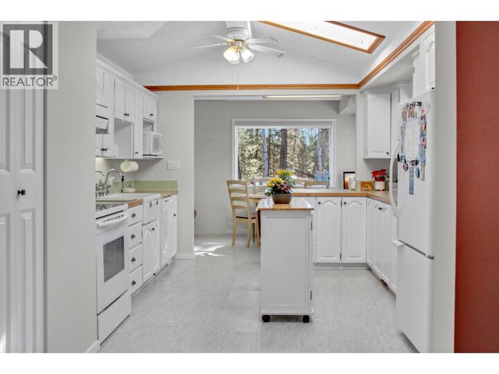 Property Photo: 5035 Hansen Court BC V0K 2Z0