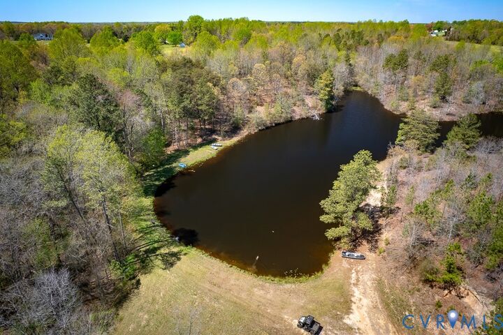 Property Photo:  18262 Seals Road  VA 22427 