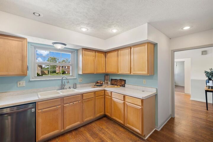 Property Photo:  6330 Rangeview Drive  OH 45415 