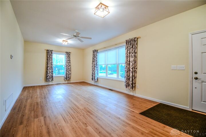 Property Photo: 4487 Straight Arrow Rd OH 45430