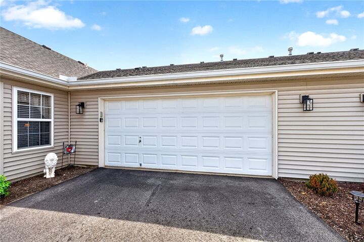 Property Photo:  328 Bending Branch Lane  OH 45342 